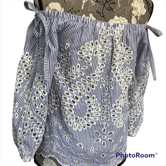 Express Off Shoulder Gathered Peasant Top Floral Eyelet Embroidery Cutouts - Picture 4 of 12